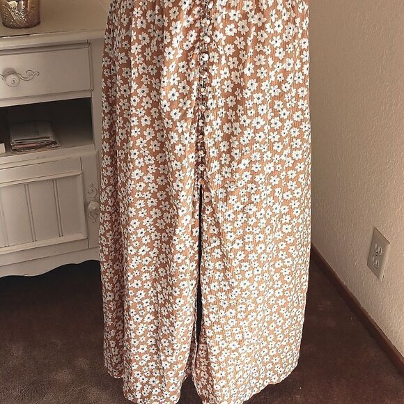 Bec & Bridge Floral Midi - Picture 5 of 15